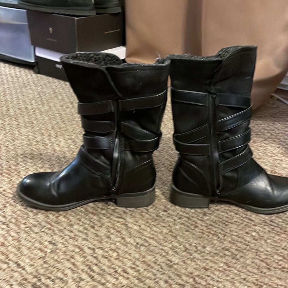 Report booties. - Picture 4 of 7